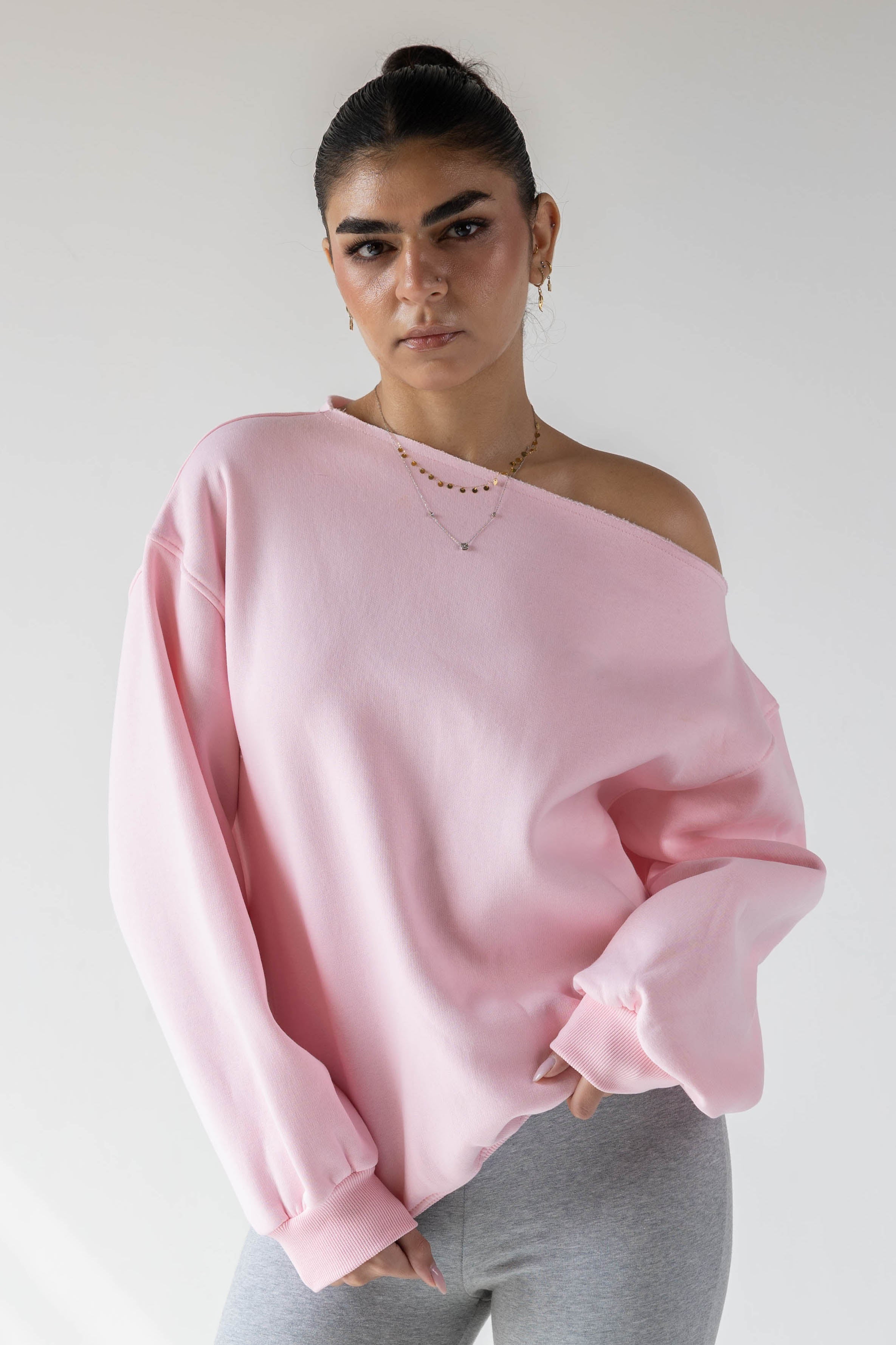 HONEST Off-Shoulder Sweatshirt