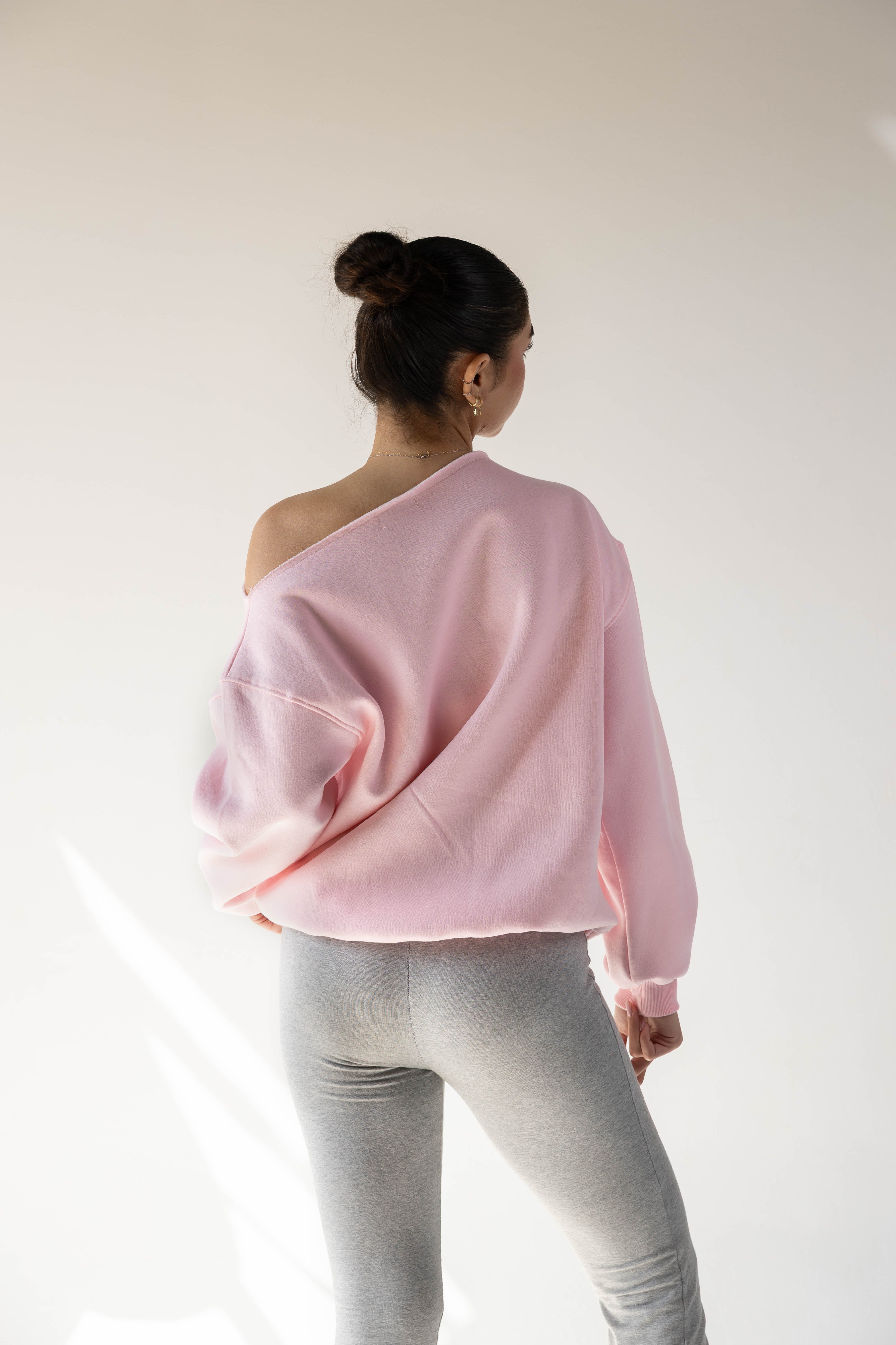 HONEST Off-Shoulder Sweatshirt