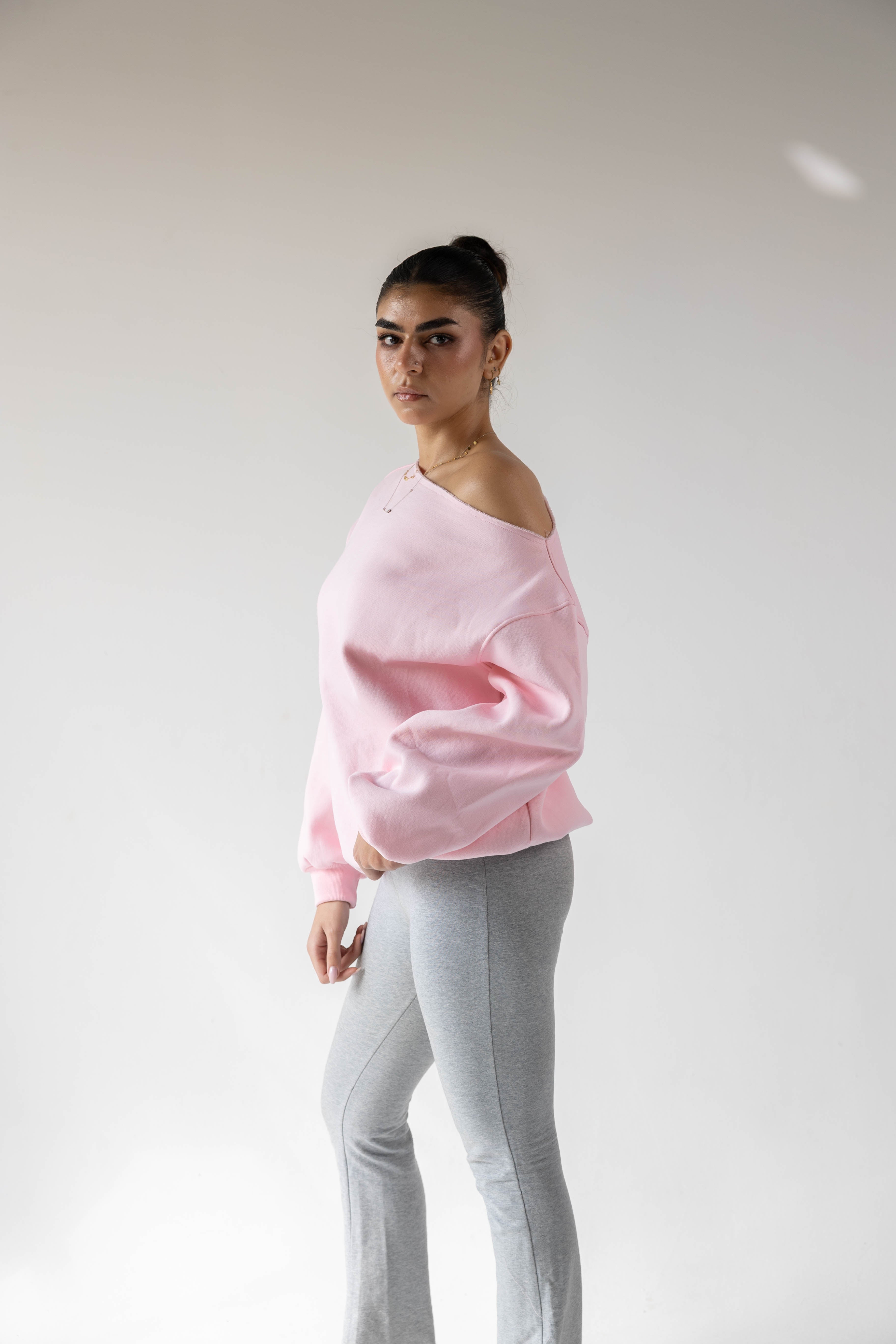 HONEST Off-Shoulder Sweatshirt